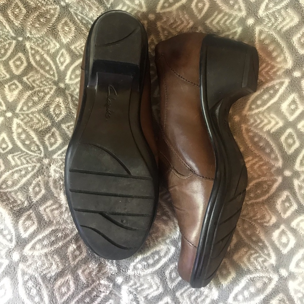 - Clarks Bendables Bootie Heel 2” Us 8m - image 5